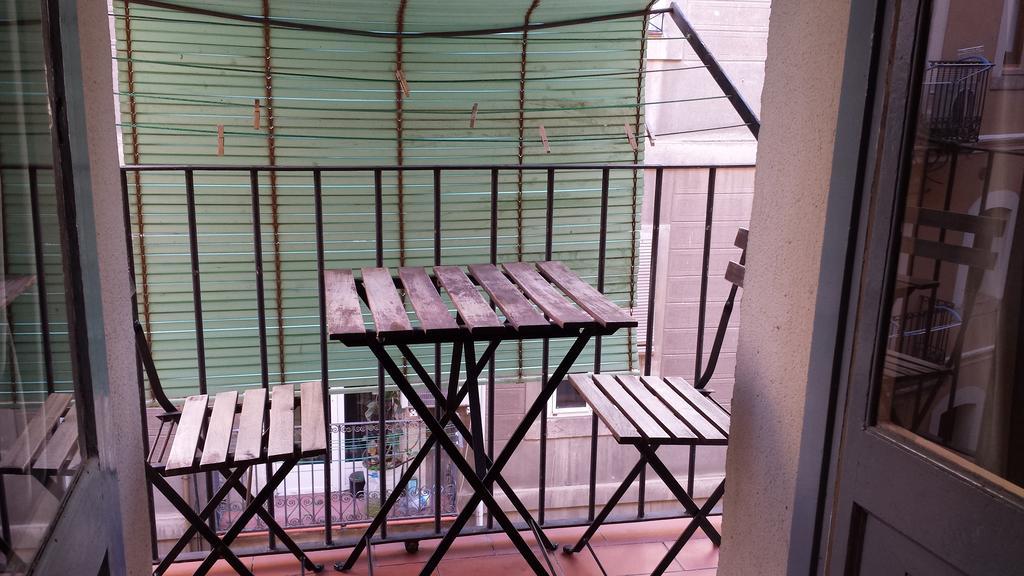 Aアパートメンツ イン シティ センター バルセロナ 部屋 写真
